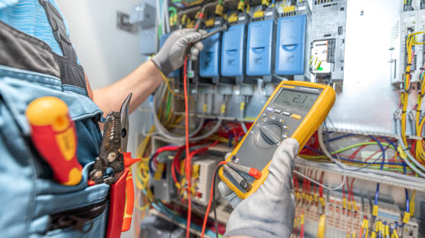 Best Affordable Electrician  in Carol Stream, IL